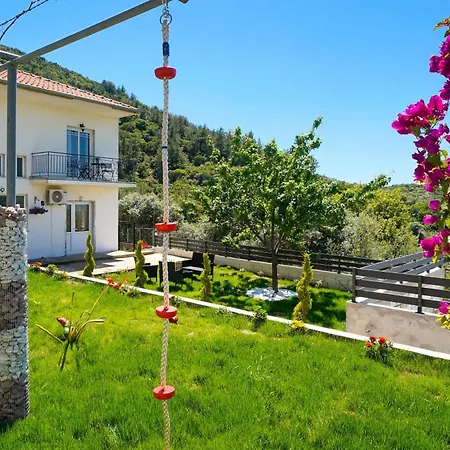 Сasa de vacaciones Antoni's House *